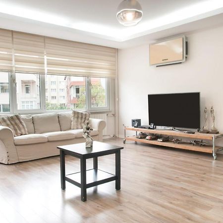 Central And Vibrant Flat With Balcony In Besiktas Stambuł Zewnętrze zdjęcie