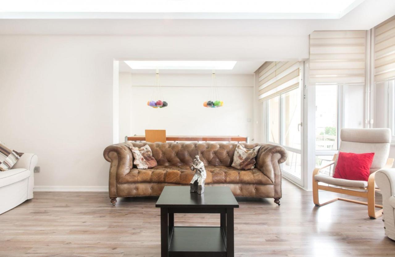 Central And Vibrant Flat With Balcony In Besiktas Stambuł Zewnętrze zdjęcie