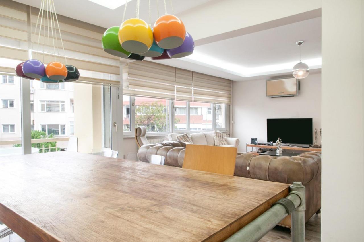 Central And Vibrant Flat With Balcony In Besiktas Stambuł Zewnętrze zdjęcie