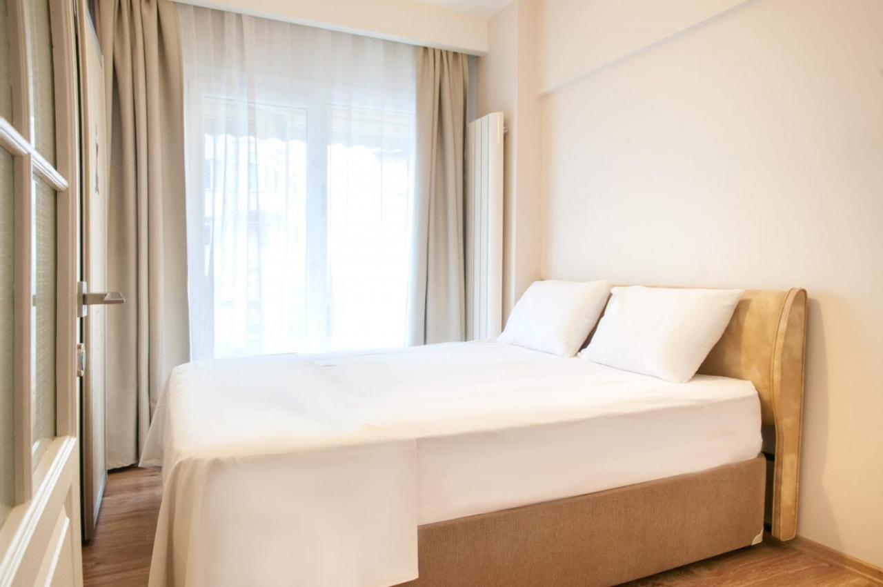 Central And Vibrant Flat With Balcony In Besiktas Stambuł Zewnętrze zdjęcie